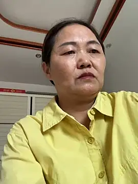 Snapshot of hannzn chatting on June 17, 2026, 1:52 am hannzn online show from June 17, 2026, 1:52 am