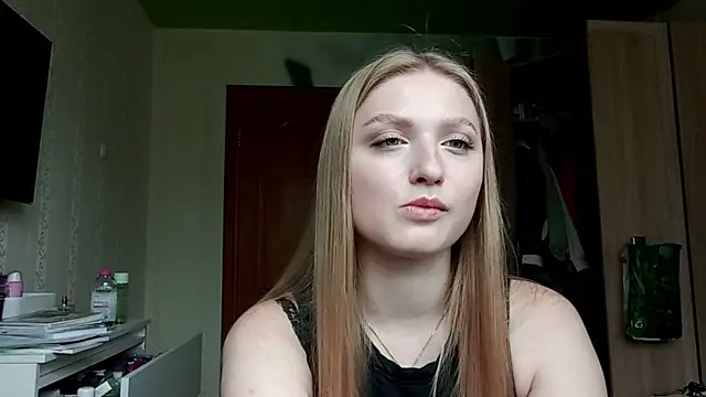 FloridaHollin online show from May 9, 2026, 11:04 am