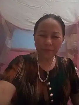 Snapshot of girl_cute69 chatting on June 3, 2026, 11:24 am girl cute69 online show from June 3, 2026, 11:24 am