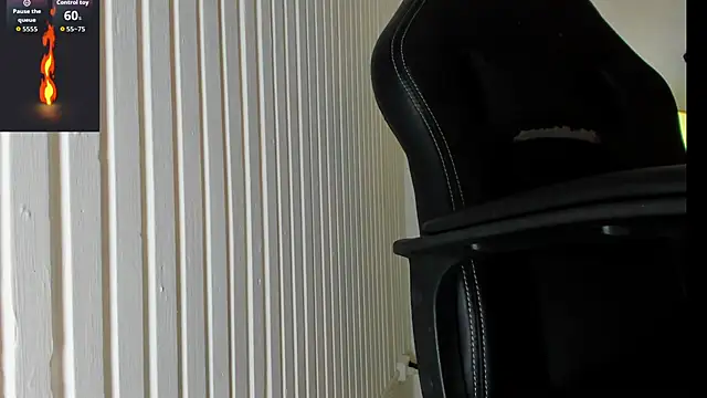 Snapshot of _maximo_1 chatting on June 19, 2026, 1:15 pm maximo 1 online show from June 19, 2026, 1:15 pm