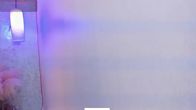 Littlee Mia online show from June 10, 2026, 3:44 pm