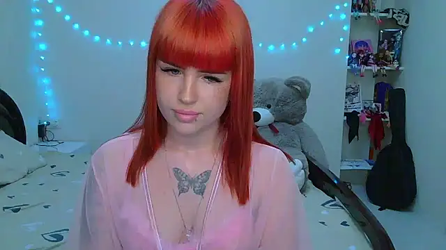 VelvetEmber online show from May 9, 2026, 5:07 pm
