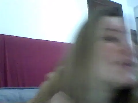 Snapshot of AllisonLove2 chatting on June 11, 2026, 3:04 am AllisonLove2 online show from June 11, 2026, 3:04 am