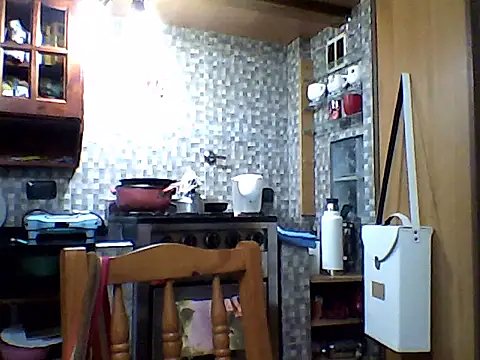 Snapshot of AllisonLove2 chatting on August 7, 2026, 2:35 am AllisonLove2 online show from August 7, 2026, 2:35 am
