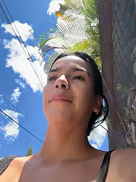 Snapshot of Melissa_Rendon chatting on July 14, 2026, 4:45 pm Melissa Rendon online show from July 14, 2026, 4:45 pm