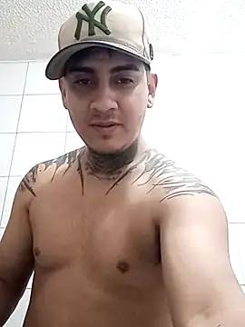 radiant whore x online show from July 25, 2026, 5:21 pm