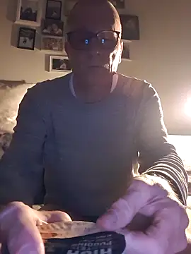 Snapshot of NextAct92 chatting on May 21, 2026, 8:27 pm NextAct92 online show from May 21, 2026, 8:27 pm