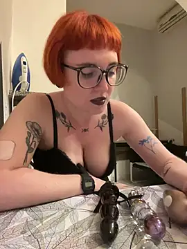 Myssevelyn online show from July 12, 2026, 9:39 pm