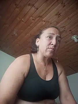 Snapshot of dangerous_milf chatting on June 27, 2026, 2:55 pm dangerous milf online show from June 27, 2026, 2:55 pm