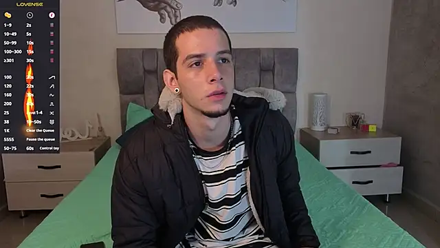 isaacblaze  online show from June 2, 2026, 3:52 am