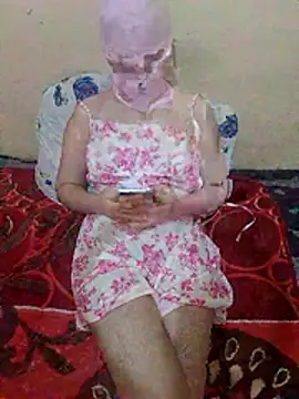Snapshot of Victoria-22 chatting on May 11, 2026, 11:38 am Victoria-22 online show from May 11, 2026, 11:38 am