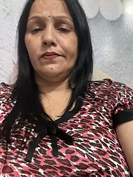 simmy14321 online show from July 9, 2026, 12:20 pm