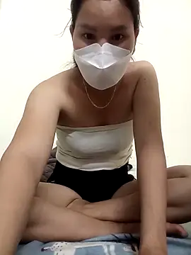 Snapshot of Besa4_ chatting on May 11, 2026, 3:07 pm Besa4 online show from May 11, 2026, 3:07 pm