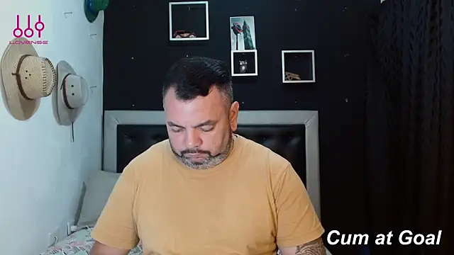 Snapshot of perverseveteranmanxxx chatting on January 22, 2025, 3:18 pm perverseveteranmanxxx online show from January 22, 2025, 3:18 pm