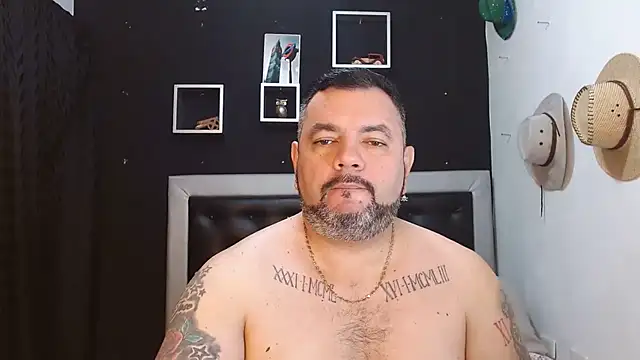 Snapshot of perverseveteranmanxxx chatting on January 23, 2025, 1:13 pm perverseveteranmanxxx online show from January 23, 2025, 1:13 pm