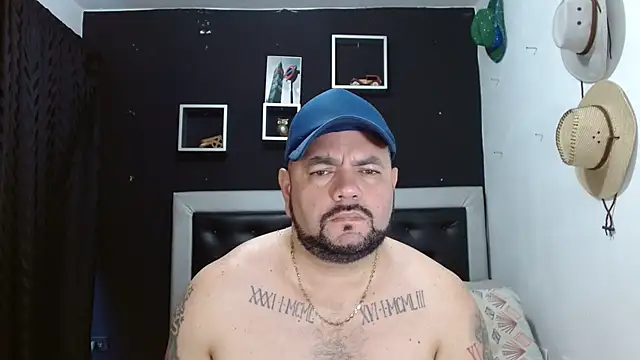 Snapshot of perverseveteranmanxxx chatting on February 20, 2025, 1:08 pm perverseveteranmanxxx online show from February 20, 2025, 1:08 pm