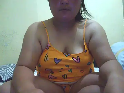 Snapshot of xsweetlover69x chatting on May 31, 2026, 8:43 am xsweetlover69x online show from May 31, 2026, 8:43 am