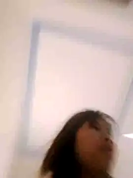 tinana00 online show from May 12, 2026, 12:52 am