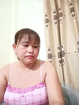 Snapshot of Mupbig12 chatting on May 15, 2026, 2:24 pm Mupbig12 online show from May 15, 2026, 2:24 pm