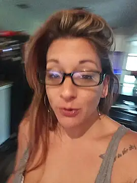 missbellastar online show from May 15, 2026, 2:13 pm