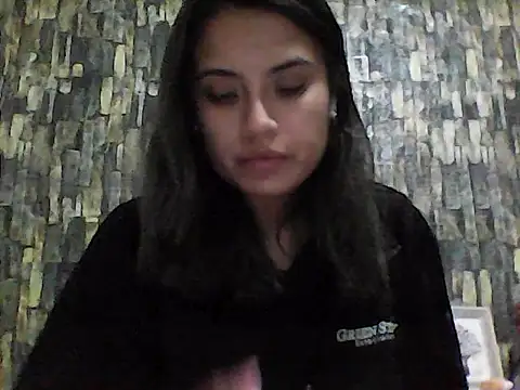 BabyCinnamon1 online show from June 20, 2026, 4:59 am