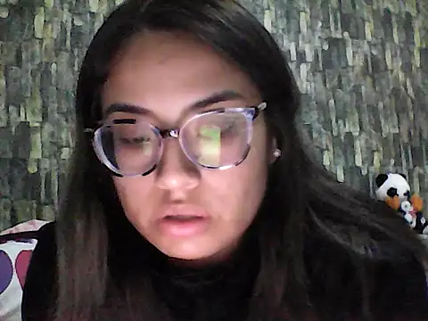 BabyCinnamon1 online show from June 23, 2026, 1:36 am