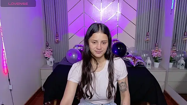 Snapshot of Sofysoul chatting on June 4, 2026, 8:26 pm Sofysoul online show from June 4, 2026, 8:26 pm