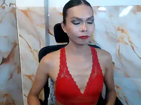 Snapshot of Serenamarqueza chatting on June 24, 2026, 5:23 pm Serenamarqueza online show from June 24, 2026, 5:23 pm