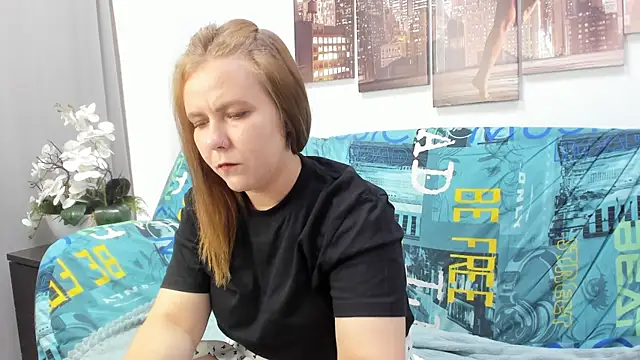 Snapshot of Dear_hollyy chatting on June 3, 2026, 1:19 am Dear hollyy online show from June 3, 2026, 1:19 am