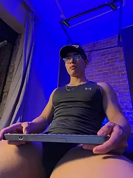 GrayAndrews online show from June 26, 2026, 3:00 am