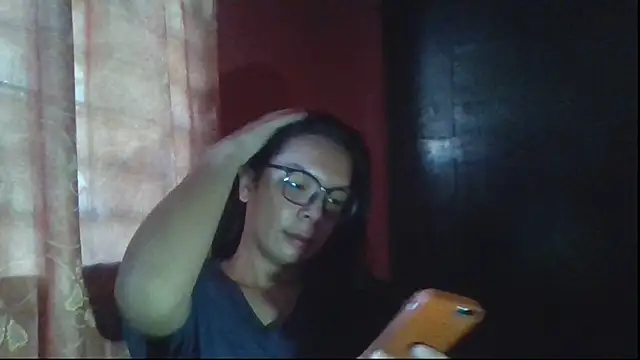 Snapshot of mamacitttaa chatting on June 27, 2026, 12:26 am mamacitttaa online show from June 27, 2026, 12:26 am