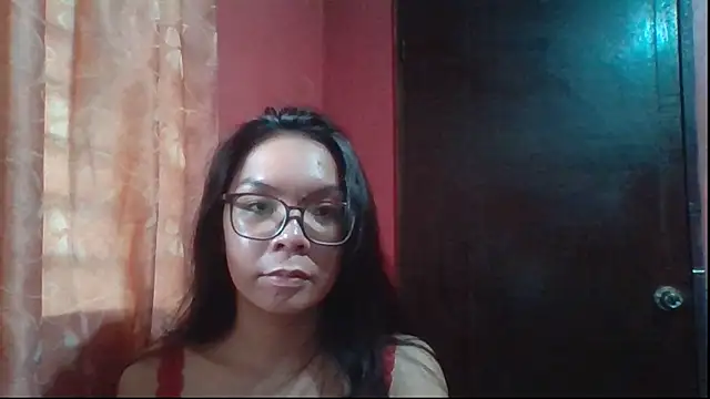 Snapshot of mamacitttaa chatting on July 8, 2026, 3:44 am mamacitttaa online show from July 8, 2026, 3:44 am