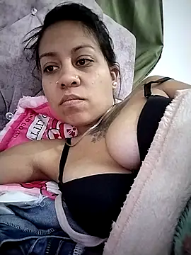 Snapshot of celestedirty22 chatting on May 13, 2026, 3:37 am celestedirty22 online show from May 13, 2026, 3:37 am