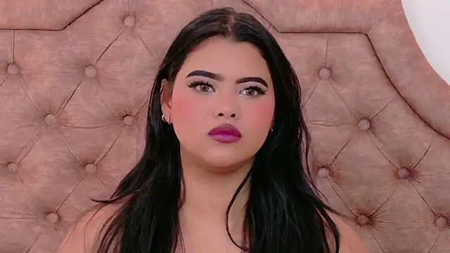 Snapshot of SophiaCollinss chatting on July 17, 2026, 7:41 pm SophiaCollinss online show from July 17, 2026, 7:41 pm