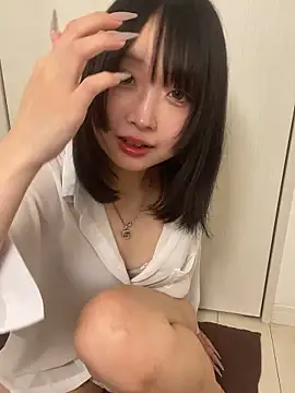 Snapshot of yu_nya chatting on June 3, 2026, 1:03 pm yu nya online show from June 3, 2026, 1:03 pm