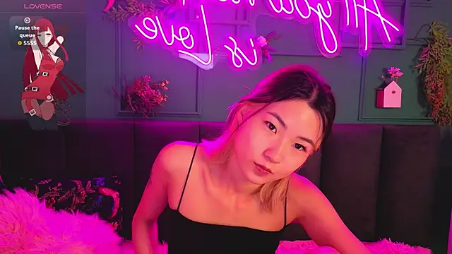 Runi Asian online show from July 15, 2026, 1:22 am