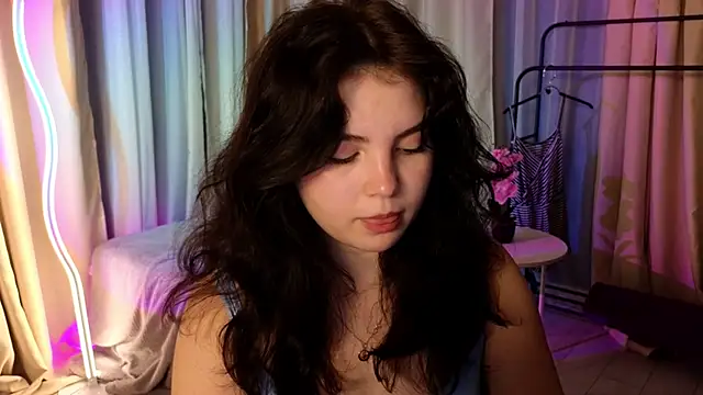 lollyy pop online show from June 7, 2026, 1:21 am