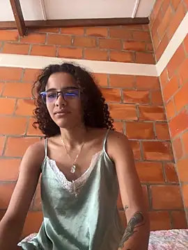 Snapshot of SeleneMous chatting on June 22, 2026, 2:03 pm SeleneMous online show from June 22, 2026, 2:03 pm