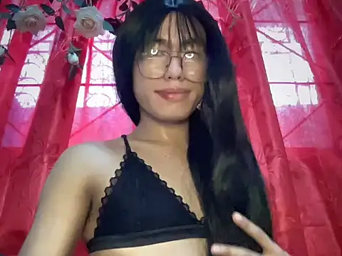 Snapshot of sweet_mallory chatting on May 14, 2026, 7:26 am sweet mallory online show from May 14, 2026, 7:26 am