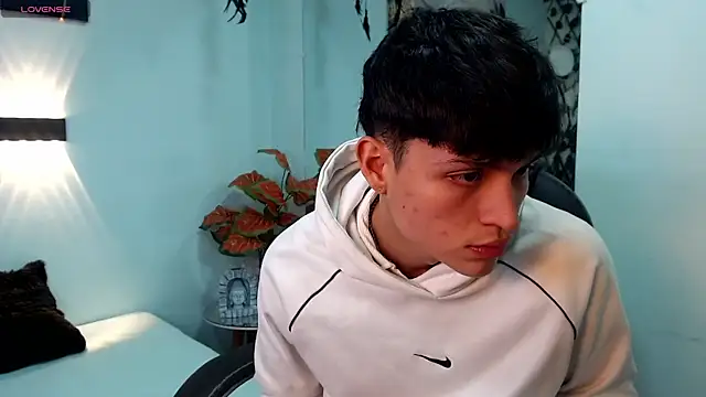Snapshot of drago_ivan chatting on June 20, 2026, 12:30 pm drago ivan online show from June 20, 2026, 12:30 pm