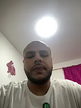 Snapshot of ladyandnico chatting on July 16, 2026, 1:22 am ladyandnico online show from July 16, 2026, 1:22 am