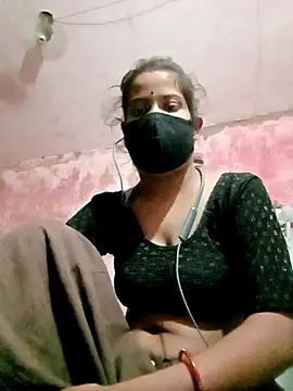 HOT  SANIYA140 online show from May 24, 2026, 5:07 pm