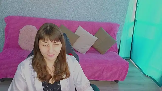 StelaDream online show from June 3, 2026, 8:39 am