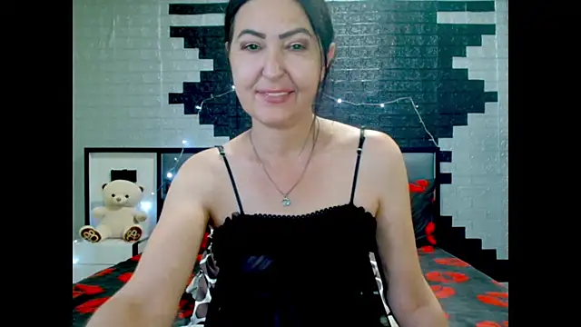Snapshot of Ada_Vera chatting on June 19, 2026, 11:58 am Ada Vera online show from June 19, 2026, 11:58 am