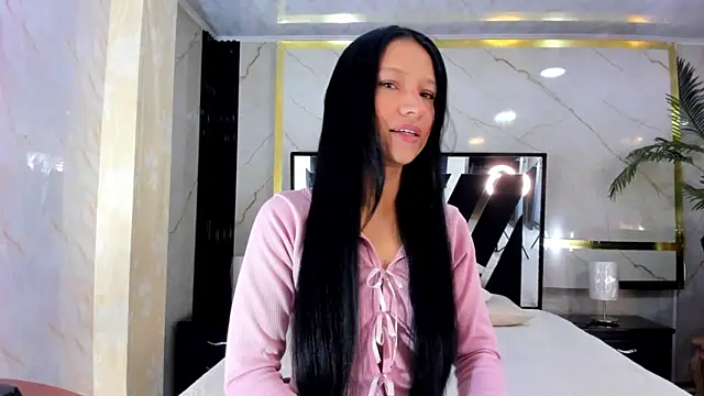 SophiieCalloway1 online show from May 30, 2026, 1:52 pm