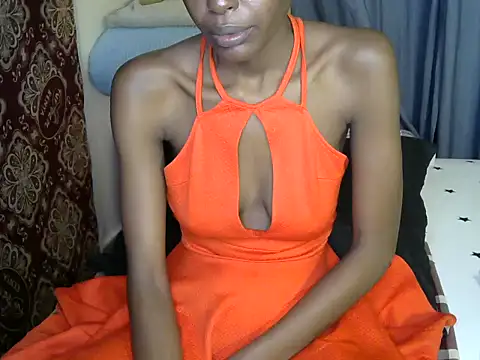 petite hottie online show from June 24, 2026, 2:05 pm