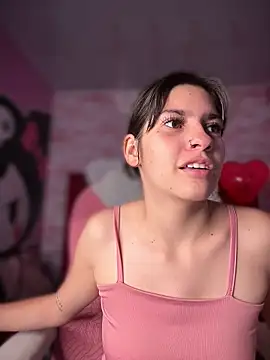 Snapshot of Stefany_LS chatting on May 23, 2026, 1:04 pm Stefany LS online show from May 23, 2026, 1:04 pm