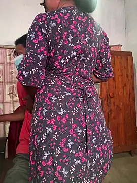 Snapshot of Inuchethi chatting on October 16, 2025, 2:34 am Inuchethi online show from October 16, 2025, 2:34 am