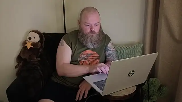 TeddyBearBrian online show from May 16, 2026, 3:03 am