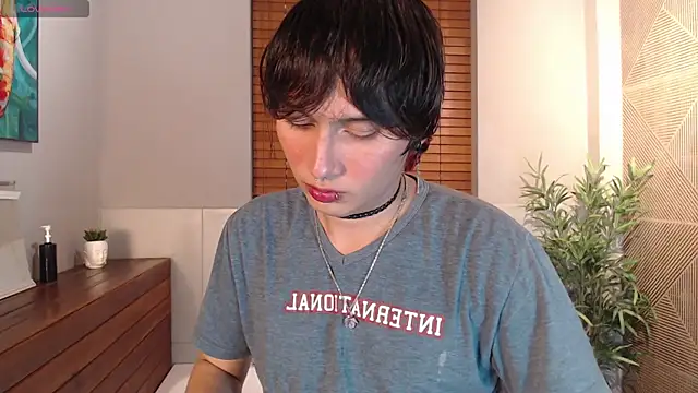 Snapshot of Brunodeluca_ chatting on May 31, 2026, 7:48 pm Brunodeluca online show from May 31, 2026, 7:48 pm